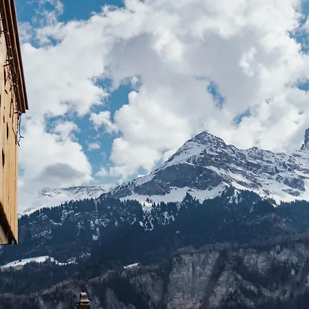 Hidden Retreats The Signature