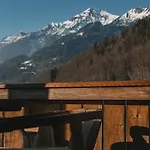 Hidden Retreats The Signature *